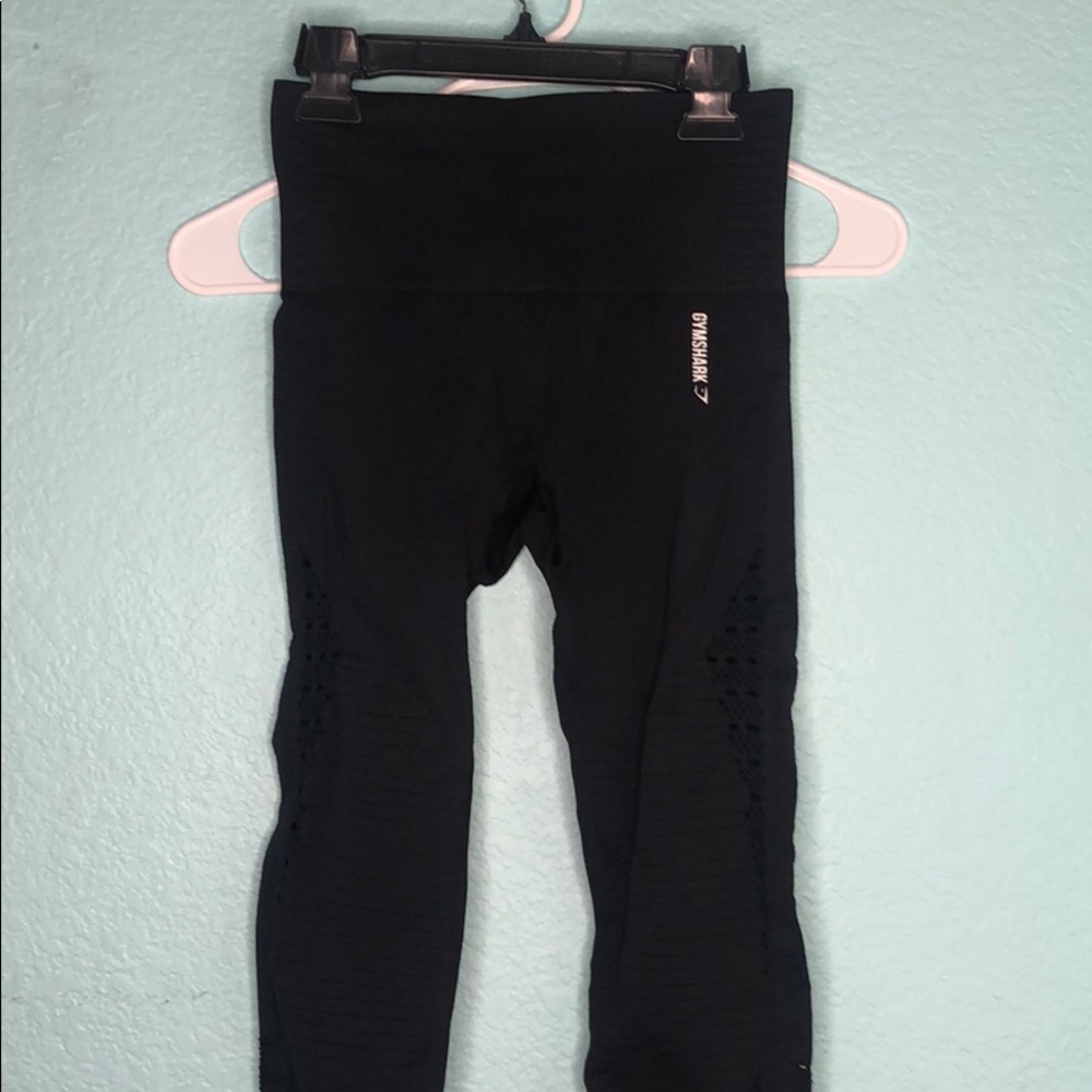 Black Capri Gymshark Leggings
